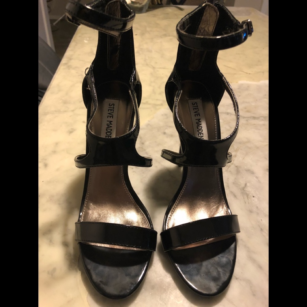 Black Pattern Steve Madden Heeled Sandal.